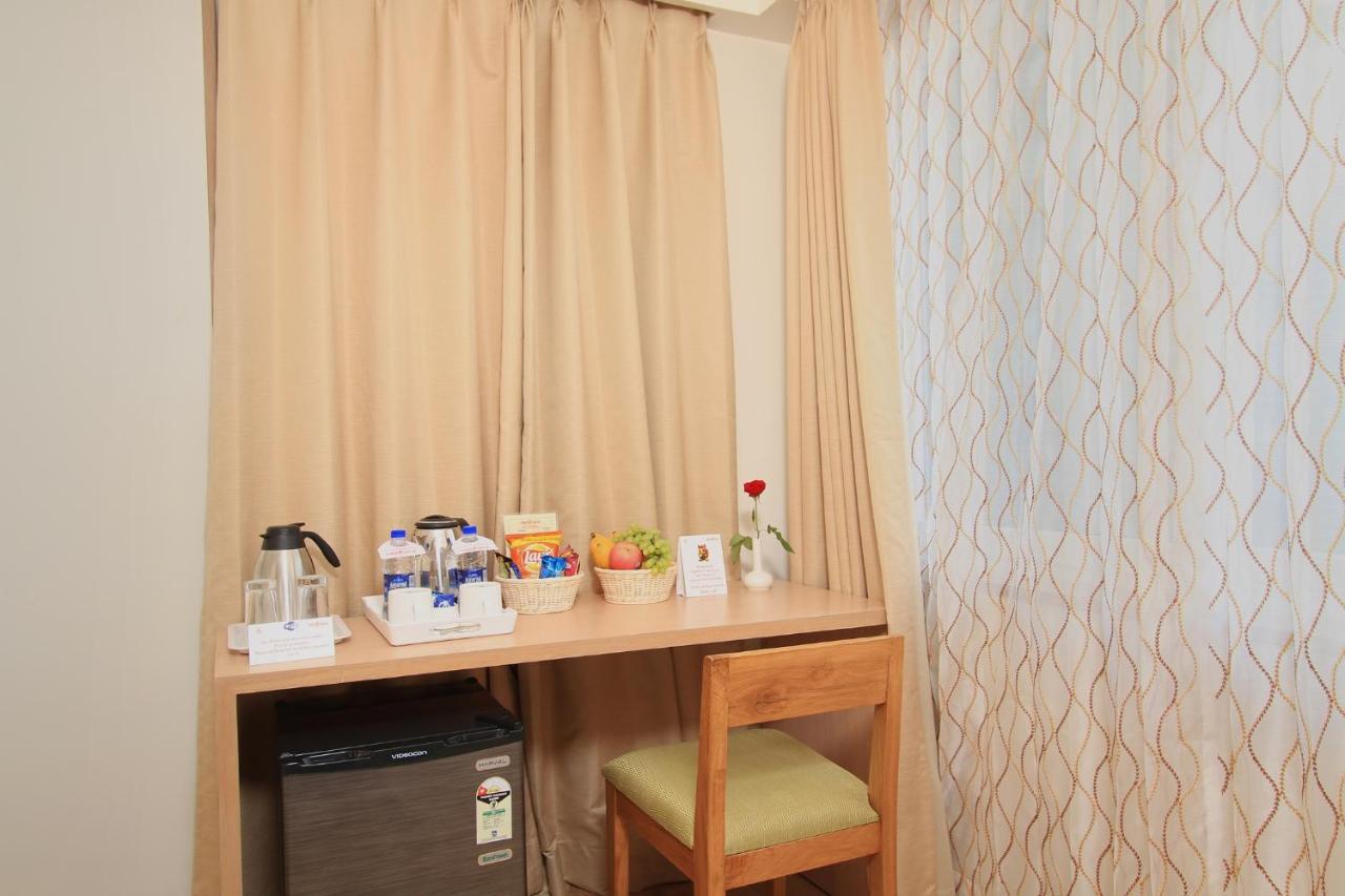 Hotel La Sara Regent Bengaluru Zewnętrze zdjęcie