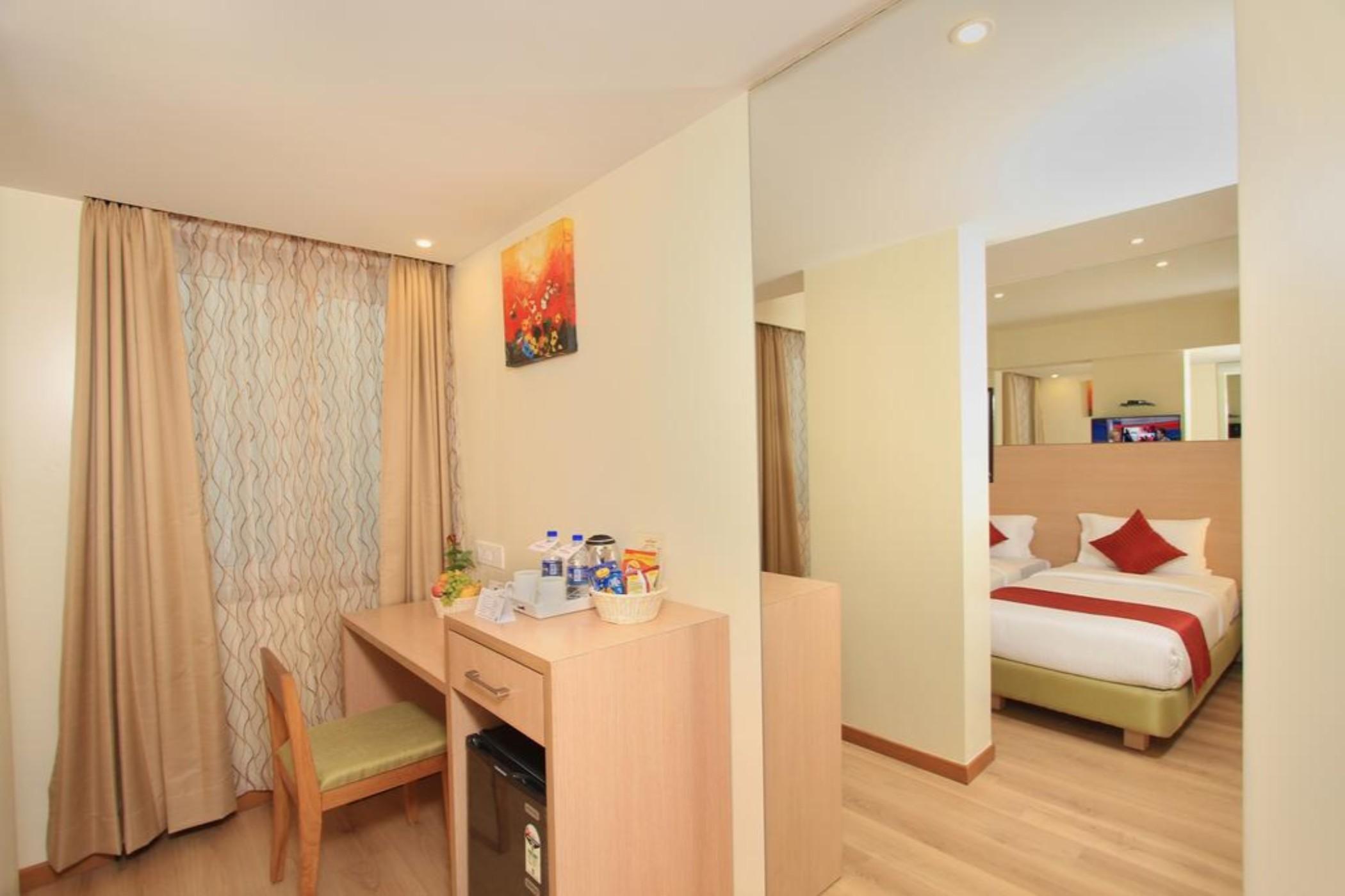 Hotel La Sara Regent Bengaluru Zewnętrze zdjęcie